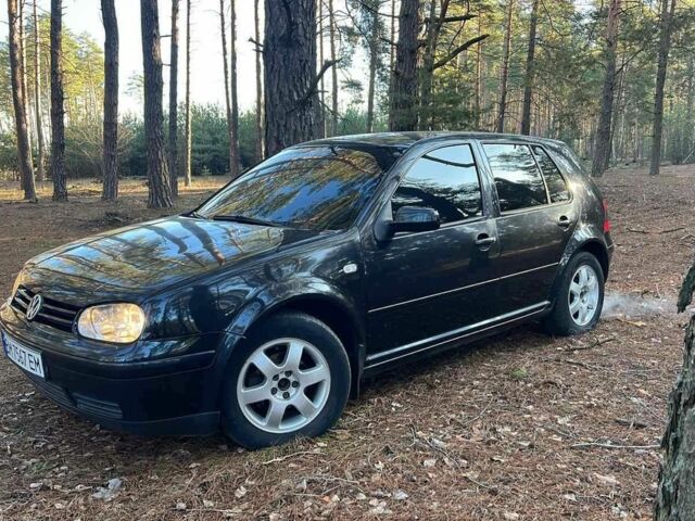 Черный Фольксваген Гольф, объемом двигателя 1.6 л и пробегом 220 тыс. км за 4100 $, фото 2 на Automoto.ua