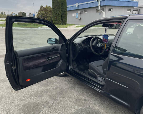 Фольксваген Гольф 1999 в Киеве на Automoto.ua Черный Фольксваген Гольф, объемом двигателя 1.78 л и пробегом 368 тыс. км за 3400 $, фото 3 на Automoto.ua