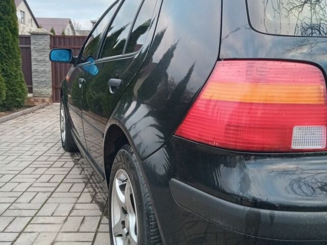 Чорний Фольксваген Гольф, об'ємом двигуна 1.4 л та пробігом 288 тис. км за 3300 $, фото 12 на Automoto.ua