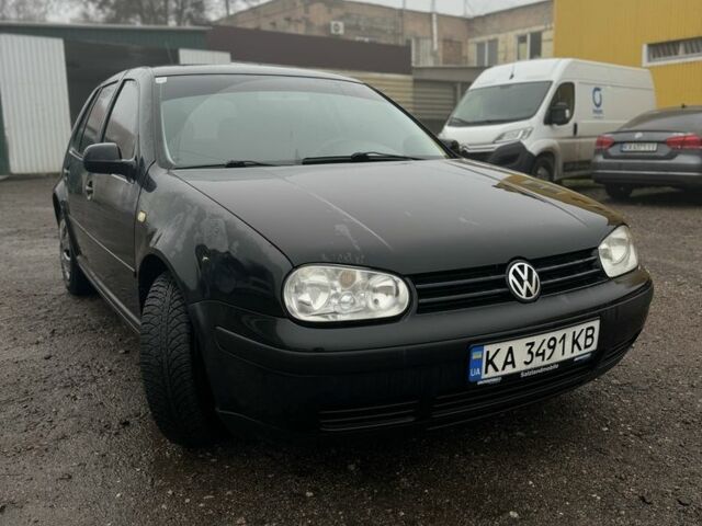 Чорний Фольксваген Гольф, об'ємом двигуна 1.4 л та пробігом 268 тис. км за 3300 $, фото 4 на Automoto.ua