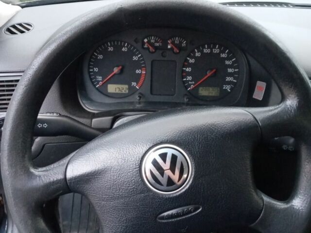 Чорний Фольксваген Гольф, об'ємом двигуна 1.4 л та пробігом 288 тис. км за 3300 $, фото 10 на Automoto.ua