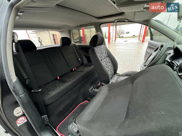 Чорний Фольксваген Гольф, об'ємом двигуна 1.4 л та пробігом 282 тис. км за 3000 $, фото 7 на Automoto.ua