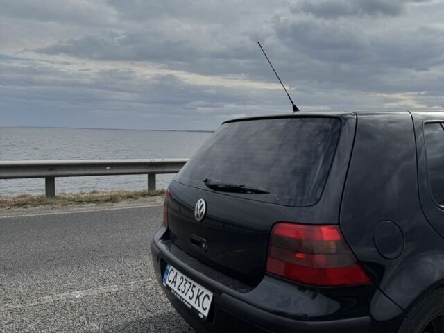 Черный Фольксваген Гольф, объемом двигателя 1.4 л и пробегом 192 тыс. км за 4500 $, фото 3 на Automoto.ua