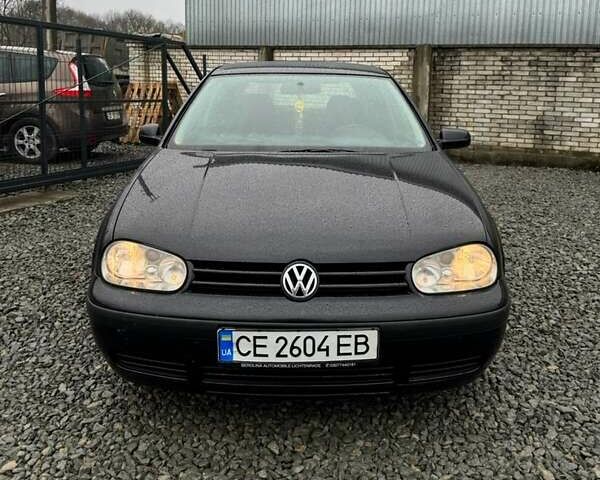 Черный Фольксваген Гольф, объемом двигателя 1.6 л и пробегом 240 тыс. км за 4300 $, фото 1 на Automoto.ua