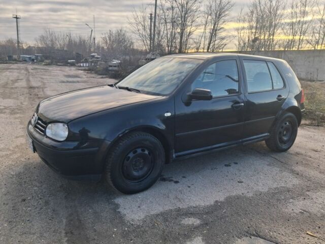 Черный Фольксваген Гольф, объемом двигателя 1.6 л и пробегом 230 тыс. км за 4300 $, фото 7 на Automoto.ua