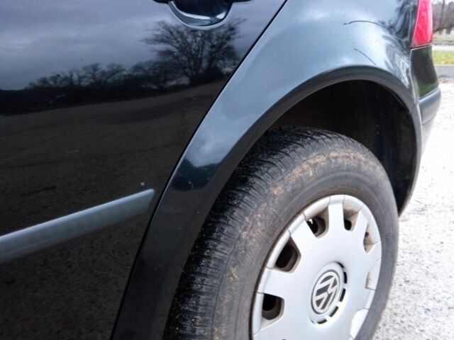 Чорний Фольксваген Гольф, об'ємом двигуна 1.4 л та пробігом 256 тис. км за 4150 $, фото 7 на Automoto.ua