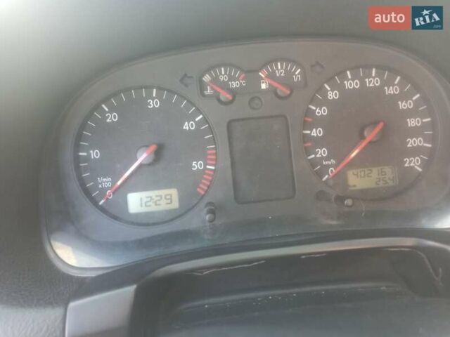 Черный Фольксваген Гольф, объемом двигателя 1.9 л и пробегом 403 тыс. км за 3700 $, фото 12 на Automoto.ua