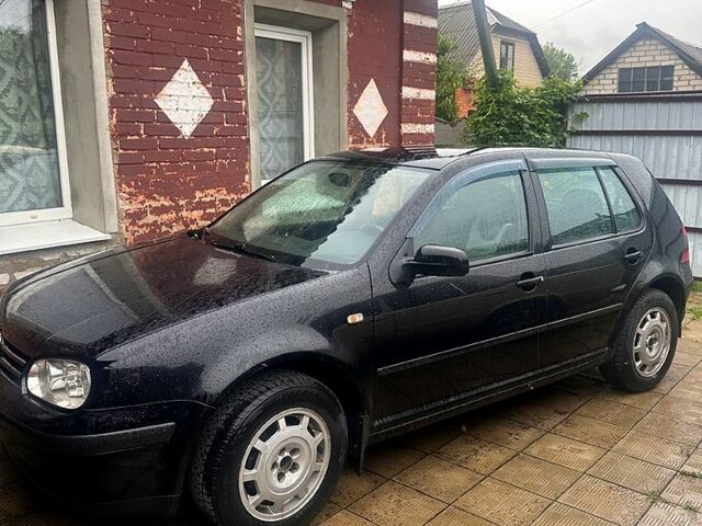 Чорний Фольксваген Гольф, об'ємом двигуна 1.6 л та пробігом 0 тис. км за 3000 $, фото 1 на Automoto.ua