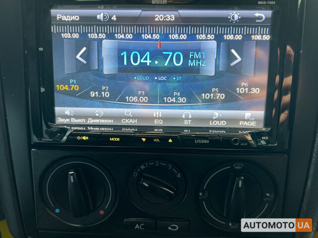 Черный Фольксваген Гольф, объемом двигателя 1.4 л и пробегом 346 тыс. км за 4100 $, фото 11 на Automoto.ua