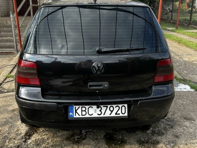 Черный Фольксваген Гольф, объемом двигателя 1.9 л и пробегом 420 тыс. км за 3080 $, фото 3 на Automoto.ua