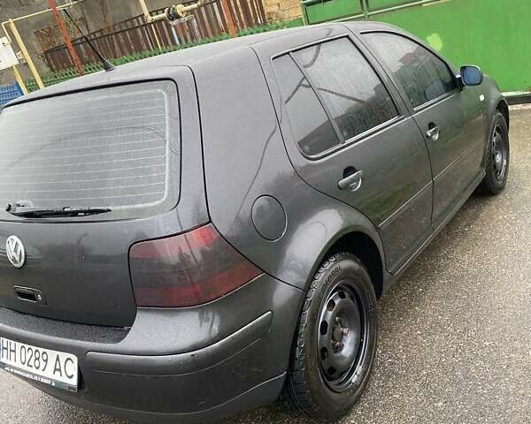 Чорний Фольксваген Гольф, об'ємом двигуна 1.39 л та пробігом 223 тис. км за 4000 $, фото 1 на Automoto.ua