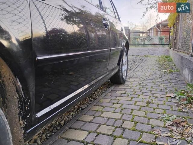 Черный Фольксваген Гольф, объемом двигателя 1.39 л и пробегом 289 тыс. км за 3850 $, фото 17 на Automoto.ua