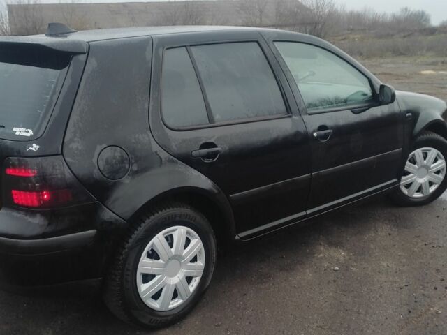 Чорний Фольксваген Гольф, об'ємом двигуна 1.4 л та пробігом 230 тис. км за 2500 $, фото 3 на Automoto.ua