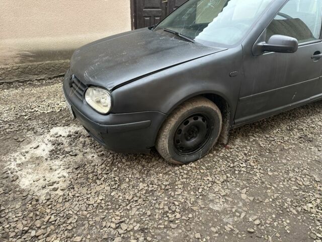 Чорний Фольксваген Гольф, об'ємом двигуна 0 л та пробігом 500 тис. км за 686 $, фото 1 на Automoto.ua