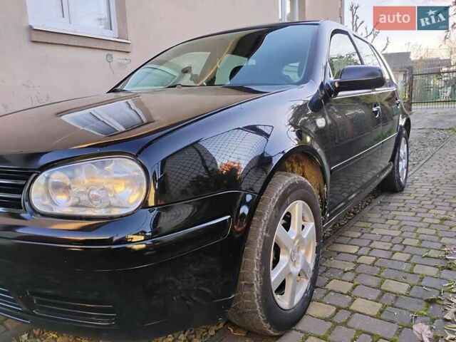 Черный Фольксваген Гольф, объемом двигателя 1.39 л и пробегом 289 тыс. км за 3850 $, фото 19 на Automoto.ua