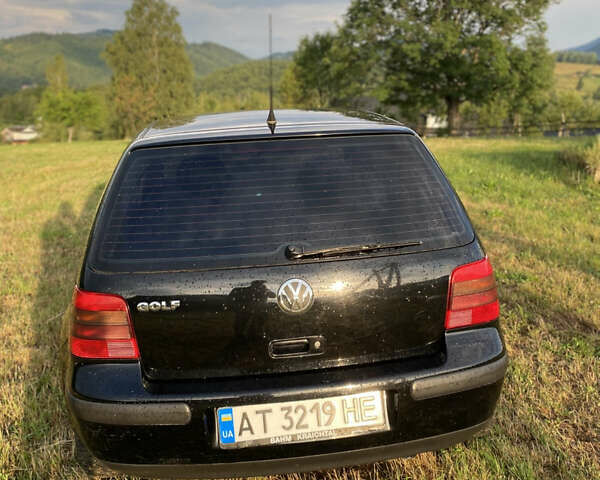Чорний Фольксваген Гольф, об'ємом двигуна 1.39 л та пробігом 230 тис. км за 3700 $, фото 6 на Automoto.ua