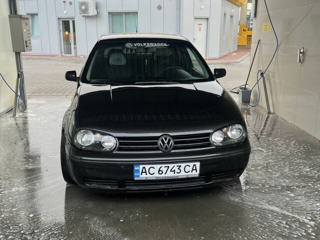 Черный Фольксваген Гольф, объемом двигателя 1.9 л и пробегом 210 тыс. км за 2700 $, фото 3 на Automoto.ua