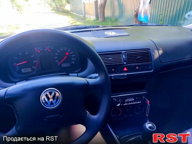 Чорний Фольксваген Гольф, об'ємом двигуна 1.4 л та пробігом 216 тис. км за 4000 $, фото 6 на Automoto.ua