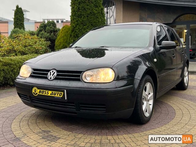 Черный Фольксваген Гольф, объемом двигателя 1.4 л и пробегом 346 тыс. км за 4100 $, фото 2 на Automoto.ua