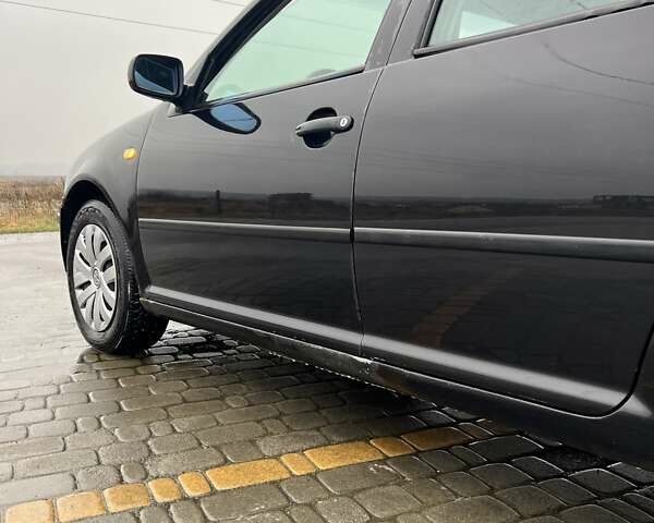 Чорний Фольксваген Гольф, об'ємом двигуна 1.9 л та пробігом 317 тис. км за 1999 $, фото 7 на Automoto.ua