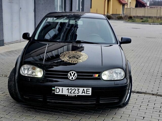 Черный Фольксваген Гольф, объемом двигателя 1.6 л и пробегом 330 тыс. км за 4400 $, фото 3 на Automoto.ua