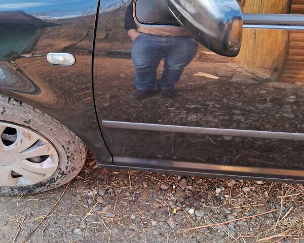 Черный Фольксваген Гольф, объемом двигателя 1.6 л и пробегом 320 тыс. км за 3450 $, фото 17 на Automoto.ua