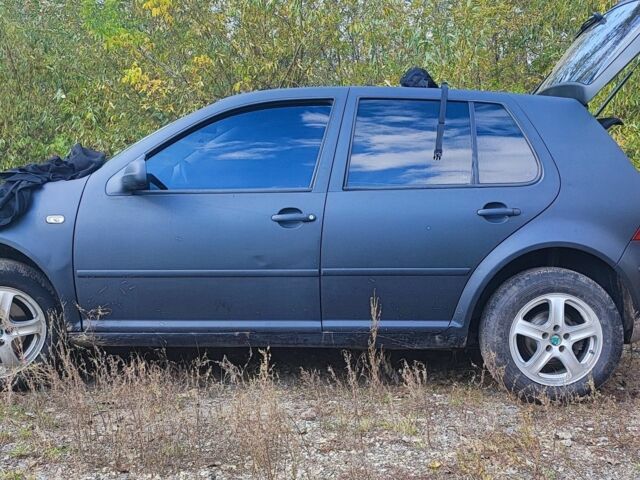 Черный Фольксваген Гольф, объемом двигателя 1.9 л и пробегом 498 тыс. км за 1900 $, фото 10 на Automoto.ua