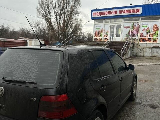 Черный Фольксваген Гольф, объемом двигателя 1.6 л и пробегом 257 тыс. км за 4700 $, фото 4 на Automoto.ua