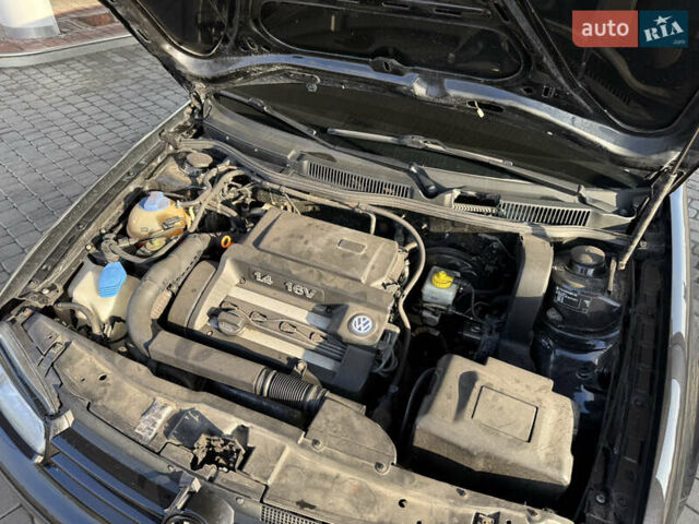 Чорний Фольксваген Гольф, об'ємом двигуна 1.39 л та пробігом 224 тис. км за 2999 $, фото 25 на Automoto.ua