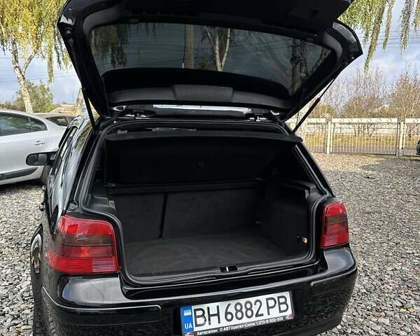 Фольксваген Гольф 2000 в Смеле на Automoto.ua Черный Фольксваген Гольф, объемом двигателя 2.8 л и пробегом 238 тыс. км за 8800 $, фото 13 на Automoto.ua