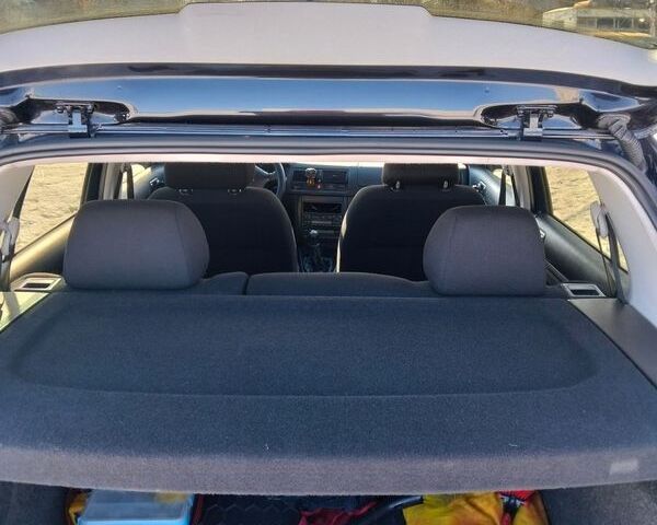 Чорний Фольксваген Гольф, об'ємом двигуна 1.6 л та пробігом 273 тис. км за 4450 $, фото 10 на Automoto.ua