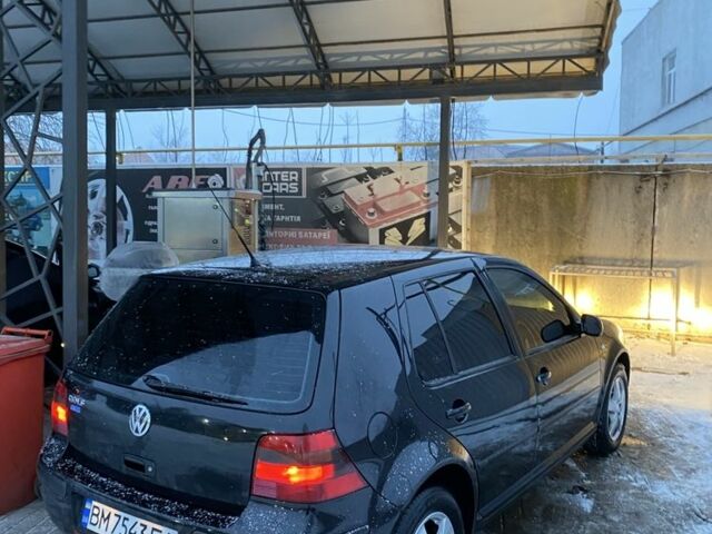 Черный Фольксваген Гольф, объемом двигателя 1.4 л и пробегом 242 тыс. км за 4105 $, фото 3 на Automoto.ua