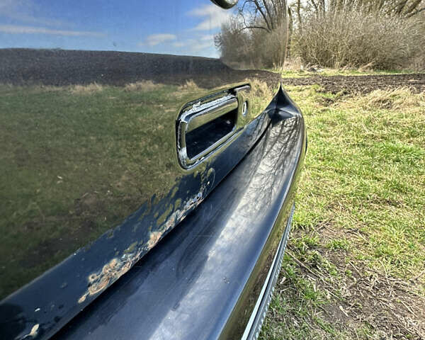 Черный Фольксваген Гольф, объемом двигателя 1.4 л и пробегом 375 тыс. км за 4000 $, фото 42 на Automoto.ua