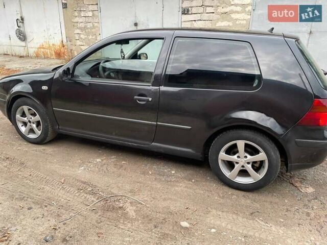 Черный Фольксваген Гольф, объемом двигателя 1.9 л и пробегом 316 тыс. км за 2999 $, фото 18 на Automoto.ua