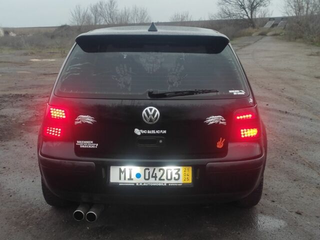 Чорний Фольксваген Гольф, об'ємом двигуна 1.4 л та пробігом 230 тис. км за 2500 $, фото 4 на Automoto.ua