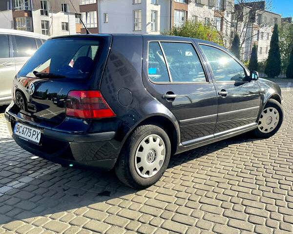 Черный Фольксваген Гольф, объемом двигателя 1.4 л и пробегом 260 тыс. км за 4500 $, фото 5 на Automoto.ua