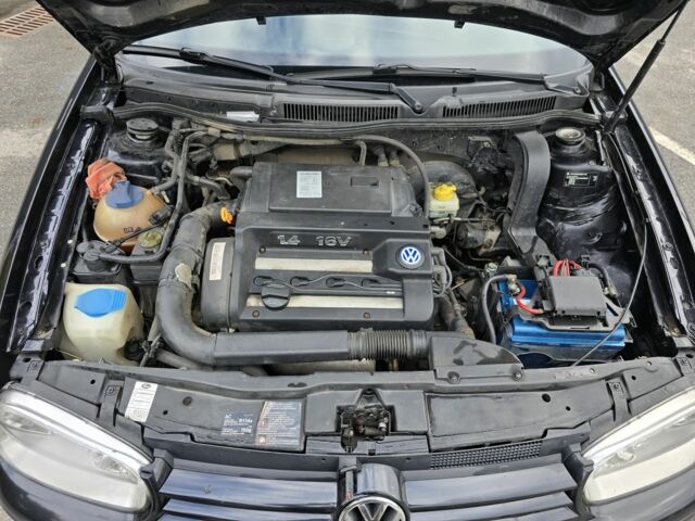 Черный Фольксваген Гольф, объемом двигателя 0 л и пробегом 260 тыс. км за 4200 $, фото 16 на Automoto.ua