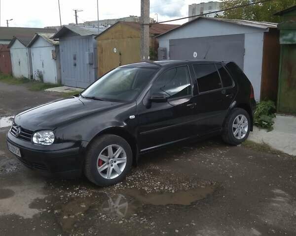 Черный Фольксваген Гольф, объемом двигателя 1.39 л и пробегом 177 тыс. км за 4100 $, фото 9 на Automoto.ua