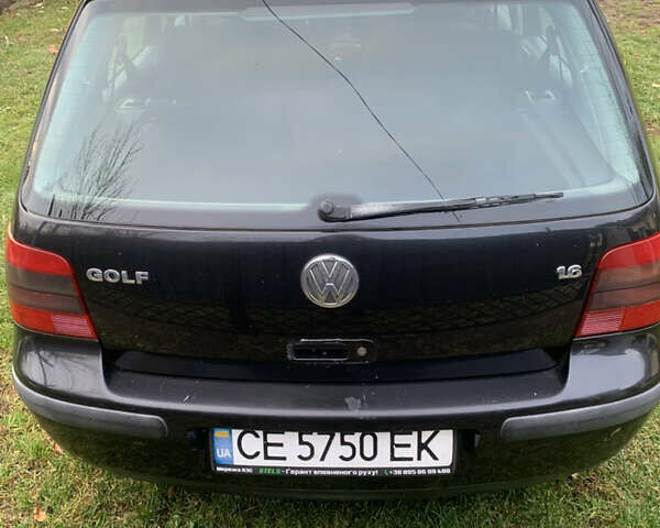 Черный Фольксваген Гольф, объемом двигателя 1.6 л и пробегом 240 тыс. км за 4700 $, фото 3 на Automoto.ua