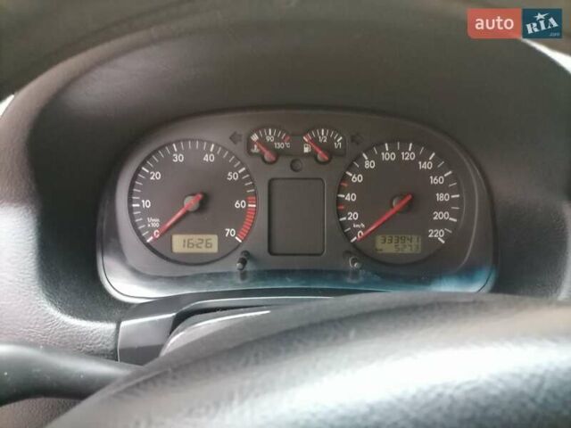 Чорний Фольксваген Гольф, об'ємом двигуна 1.39 л та пробігом 335 тис. км за 4000 $, фото 9 на Automoto.ua