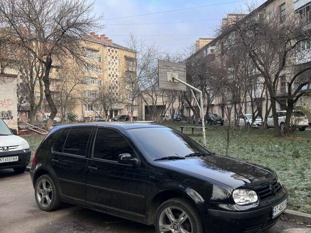 Черный Фольксваген Гольф, объемом двигателя 1.4 л и пробегом 207 тыс. км за 3500 $, фото 1 на Automoto.ua