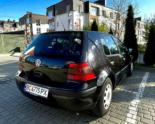 Черный Фольксваген Гольф, объемом двигателя 1.4 л и пробегом 260 тыс. км за 4500 $, фото 8 на Automoto.ua