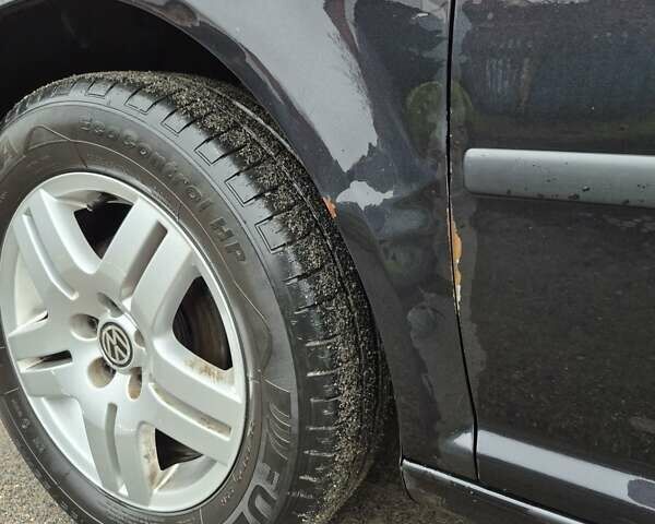 Чорний Фольксваген Гольф, об'ємом двигуна 1.39 л та пробігом 298 тис. км за 4200 $, фото 5 на Automoto.ua