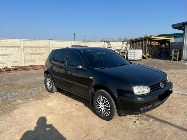 Черный Фольксваген Гольф, объемом двигателя 0 л и пробегом 250 тыс. км за 2800 $, фото 6 на Automoto.ua