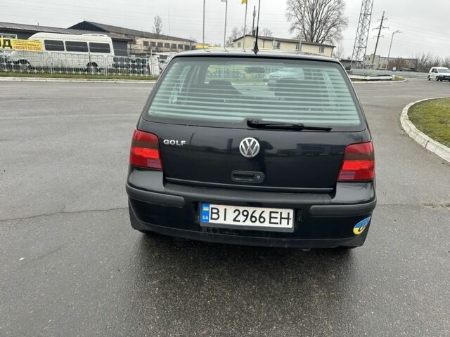 Черный Фольксваген Гольф, объемом двигателя 1.4 л и пробегом 244 тыс. км за 3900 $, фото 3 на Automoto.ua