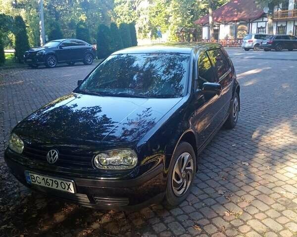 Черный Фольксваген Гольф, объемом двигателя 1.39 л и пробегом 177 тыс. км за 4100 $, фото 8 на Automoto.ua