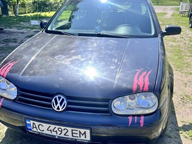 Черный Фольксваген Гольф, объемом двигателя 1.4 л и пробегом 279 тыс. км за 2850 $, фото 3 на Automoto.ua