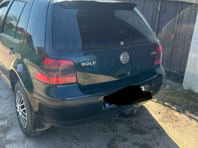 Черный Фольксваген Гольф, объемом двигателя 0 л и пробегом 250 тыс. км за 2800 $, фото 3 на Automoto.ua