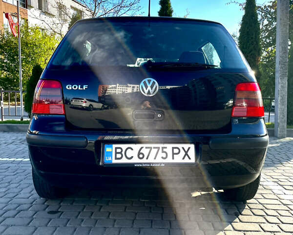 Черный Фольксваген Гольф, объемом двигателя 1.4 л и пробегом 260 тыс. км за 4500 $, фото 13 на Automoto.ua