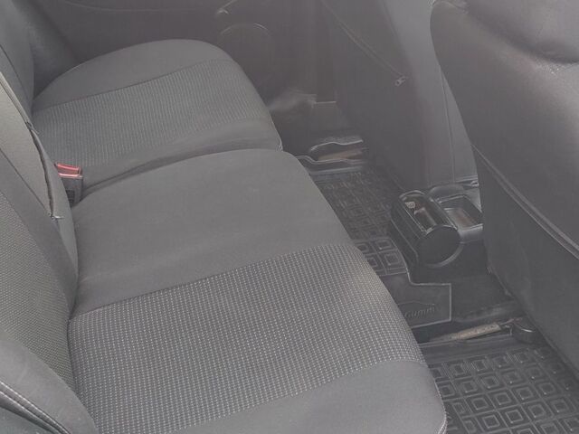 Чорний Фольксваген Гольф, об'ємом двигуна 1.6 л та пробігом 235 тис. км за 3950 $, фото 11 на Automoto.ua